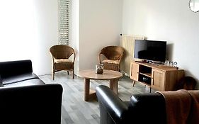 Chez Chrystel Et Pierre Appartement Au Calme A 10Mn De La Mer, Place De Parking Privee Dans La Residence